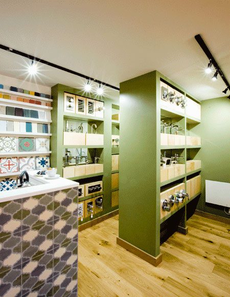 Showroom interior designer