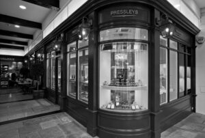 Jewellery shop designer